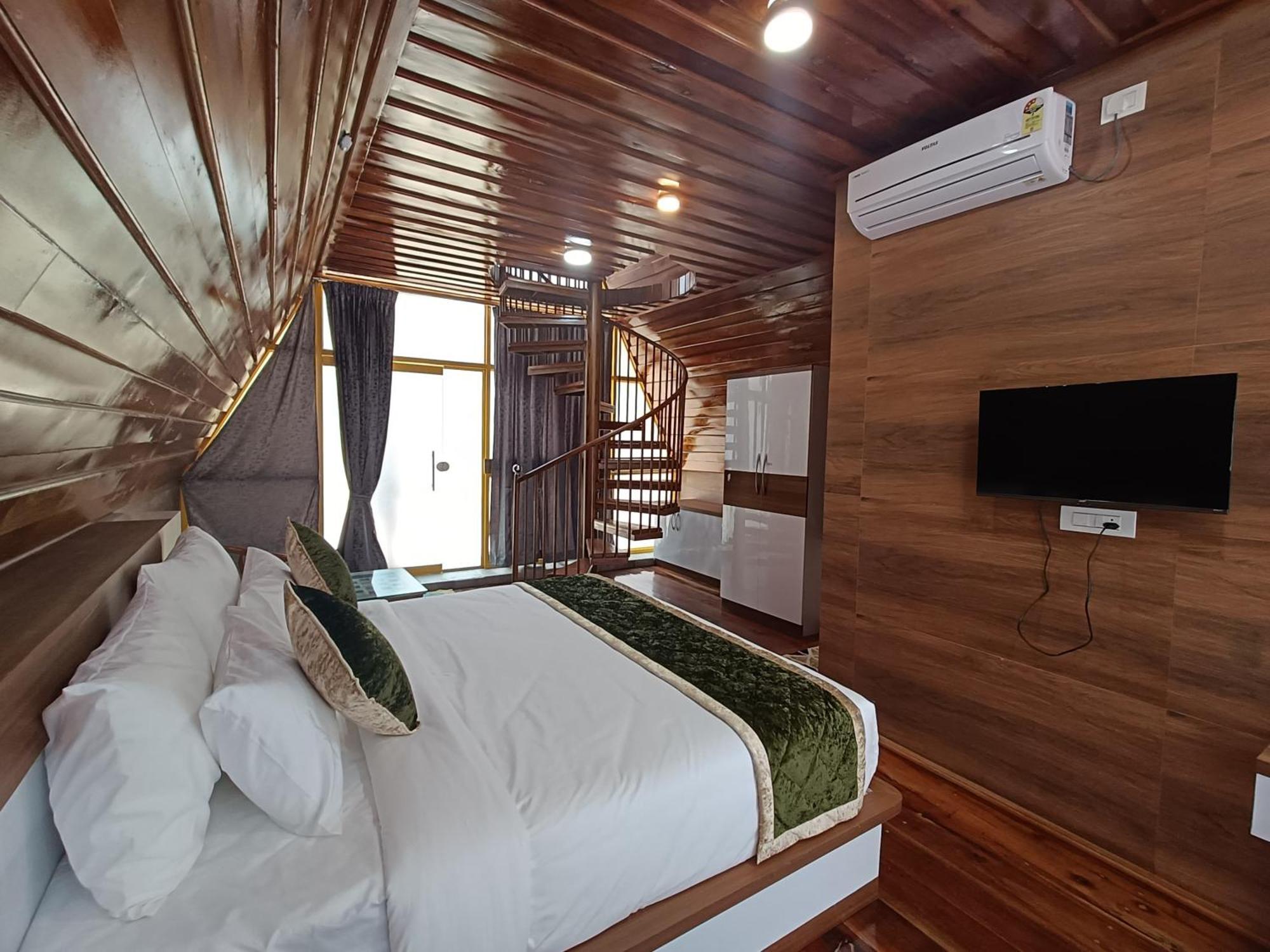 Suvarna Eco Village Madikeri Eksteriør bilde