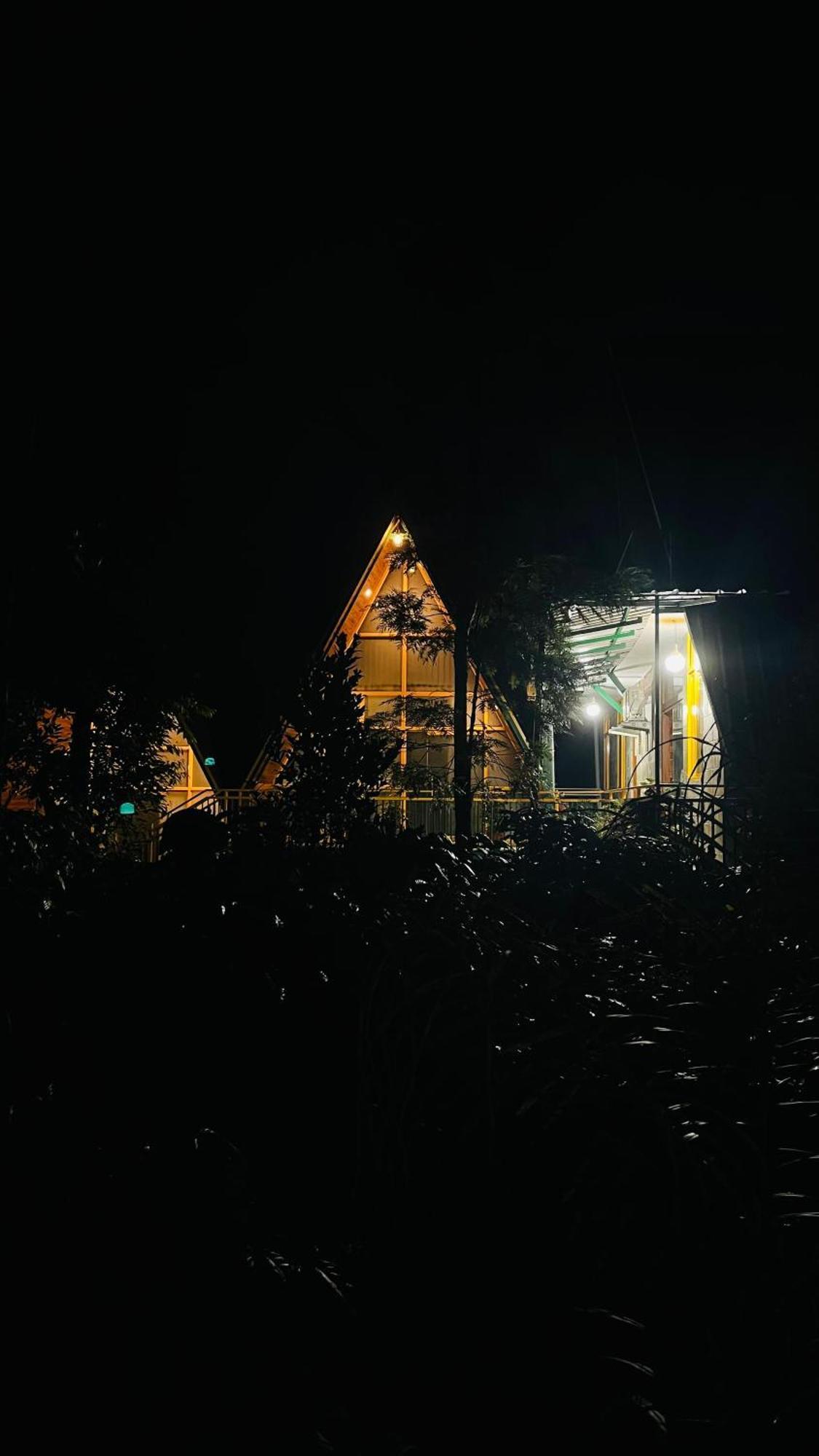 Suvarna Eco Village Madikeri Eksteriør bilde