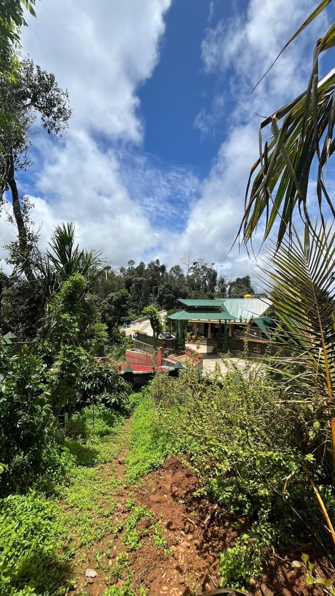 Suvarna Eco Village Madikeri Eksteriør bilde